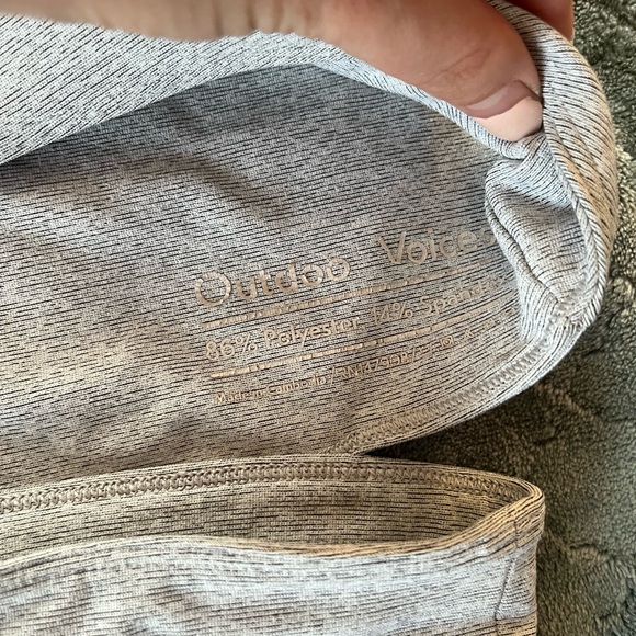 Outdoor voices, Gray sports bra cropped top - Picture 3 of 4